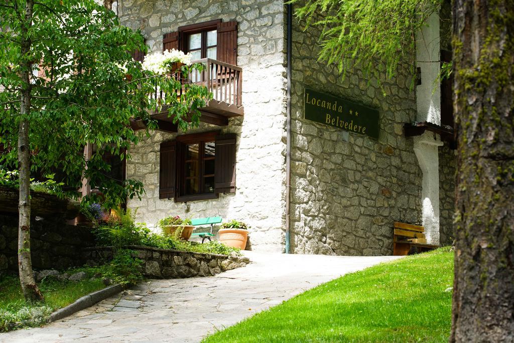 Hotel Locanda Belvedere 쿠르마예 외부 사진